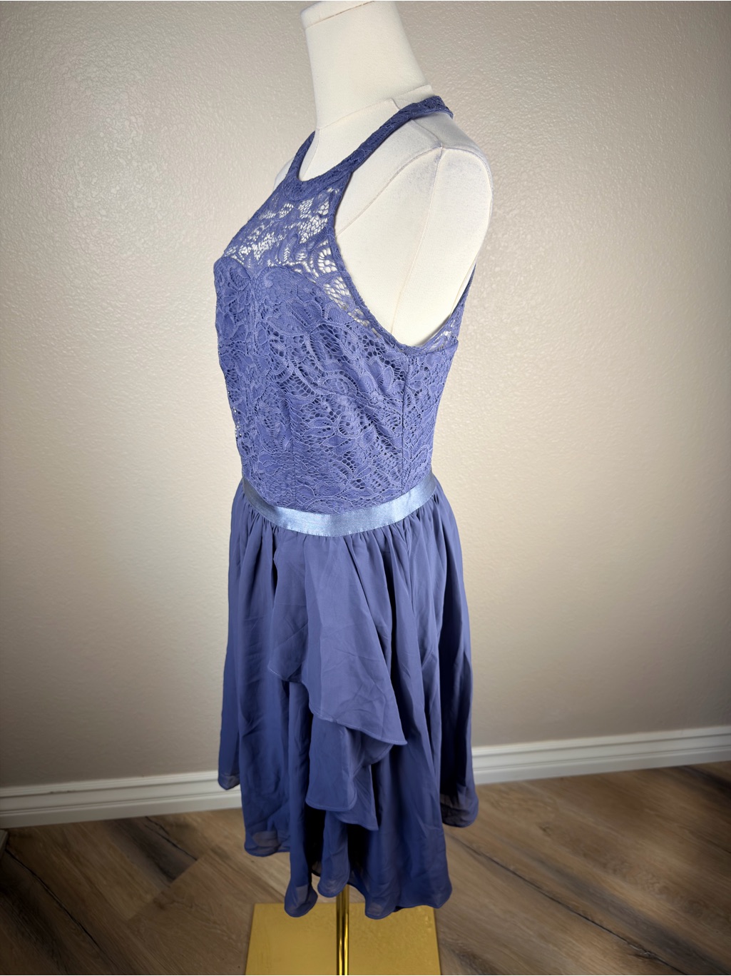 Nwt Halter Lace Bodice Mini Dress In Grayish Blue Purple Color, Medium — image 5 of 8